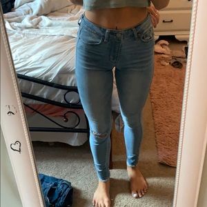 High waisted jeans skinny